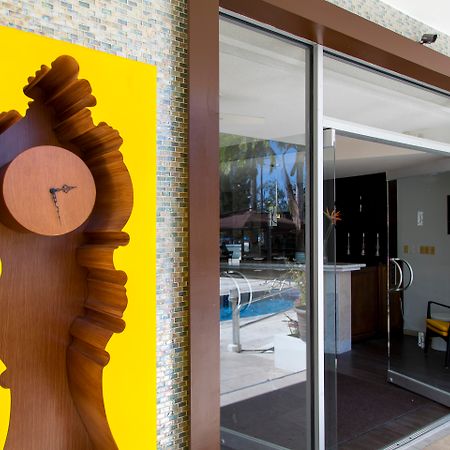 South Beach Hotel Christ Church Exterior foto
